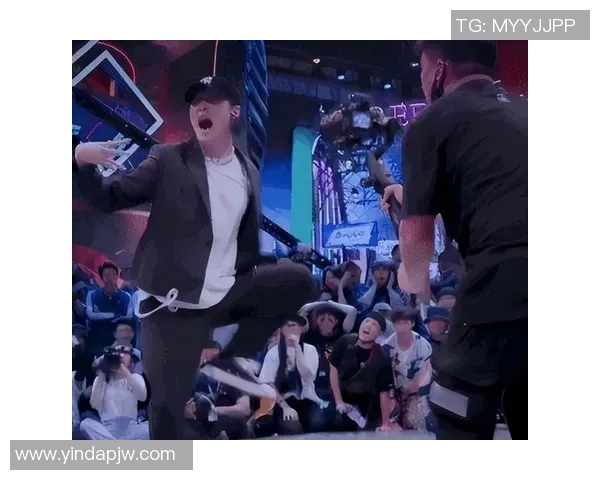 极限运动世界杯精彩回顾杭州街舞队默契配合展现团队精神与实力 极限运动世界杯精彩回顾杭州街舞队默契配合展现团队精神与实力