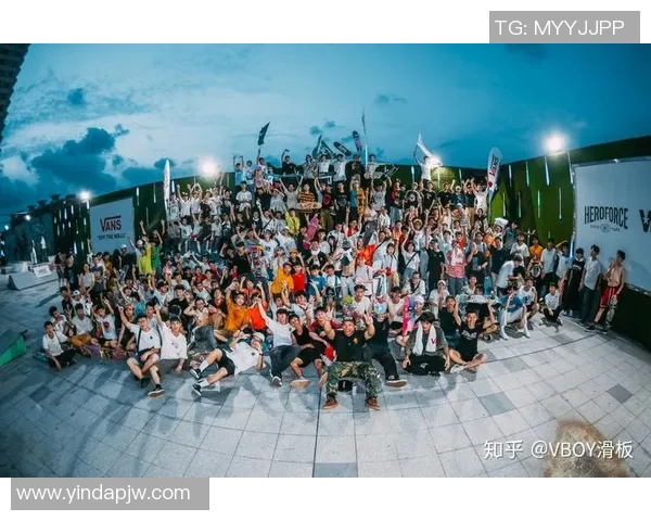 深圳滑板队的控制策略与滑板文化的融合探索 深圳滑板队的控制策略与滑板文化的融合探索