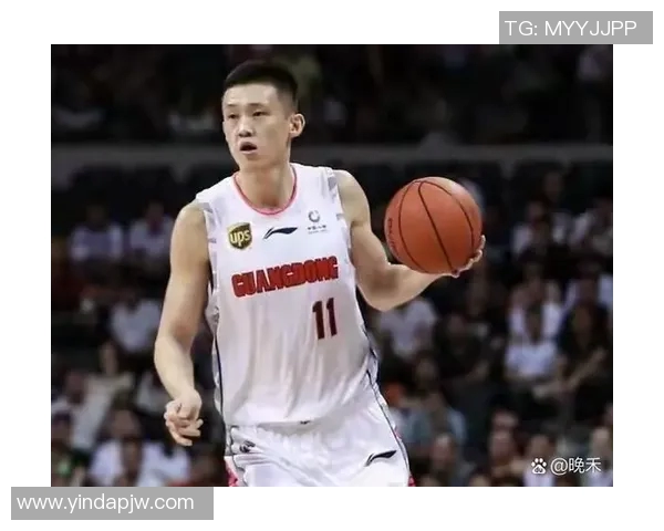 周鹏的篮球之路：从青涩少年到赛场传奇的辉煌历程与心路历程