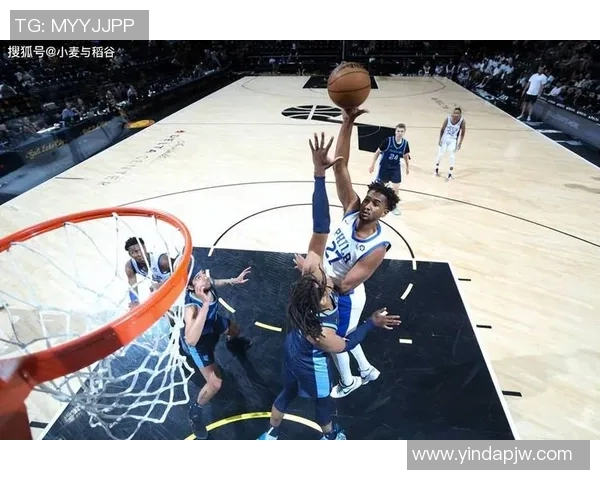 夏季联赛精彩对决76人勇士争锋相对展现年轻球员风采