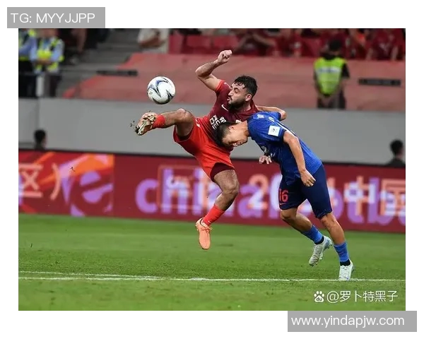 布罗雷与巴尼特的精彩对决揭示足球战术与球员实力的较量 布罗雷与巴尼特的精彩对决揭示足球战术与球员实力的较量