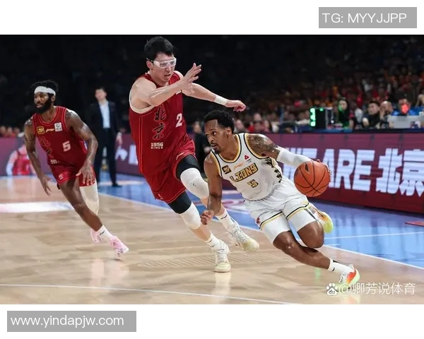 方硕的篮球之路：从青涩新星到CBA赛场的闪耀之星