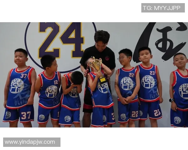 胡金秋的篮球之路：从青涩少年到CBA明星球员的成长历程与奋斗故事