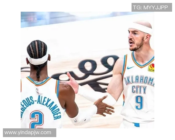 雷霆与魔术激战正酣2月6日精彩对决引发球迷热议 雷霆与魔术激战正酣2月6日精彩对决引发球迷热议